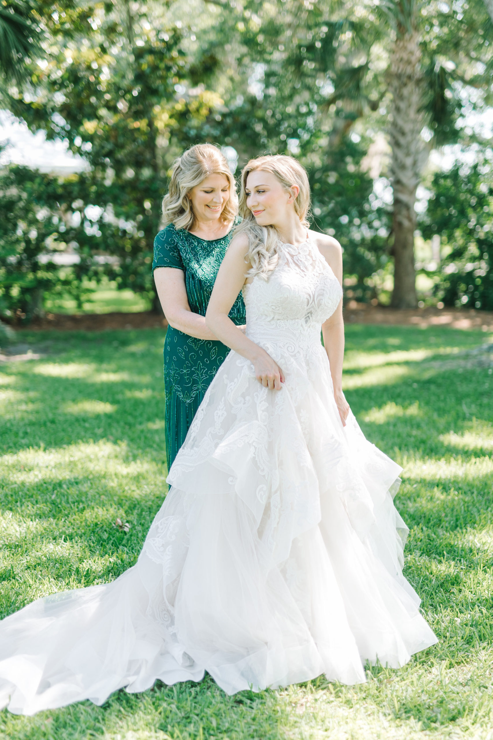 HANNAH + BENJAMIN - Pure Luxe Bride