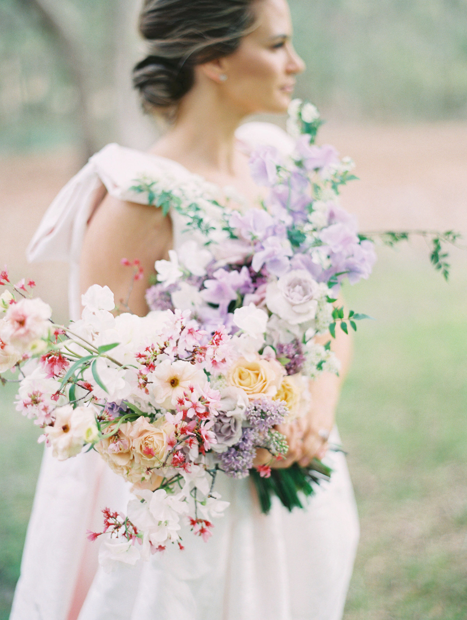 Florals by Blossom Bay / Photo by Mallory Dawn